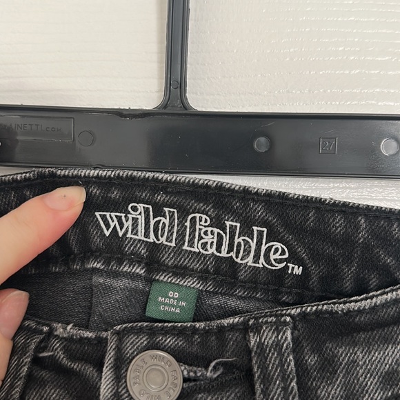 Wild Fable Black High Rise Mom Jean - Picture 5 of 8